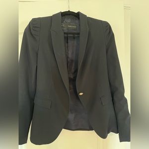 Black Zara blazer